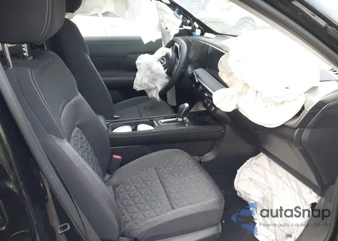 2025 Nissan Kicks Sv Intelligent Awd z USA, uszkodzony, nr VIN 3N8AP6CB3SL307981